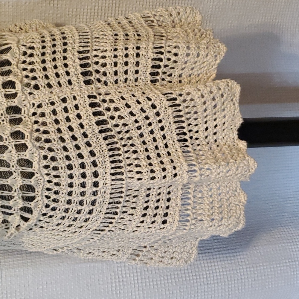 NWT crochet vest - Picture 6 of 8